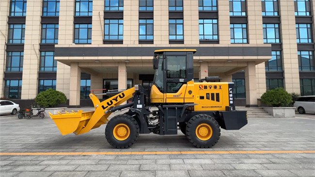 22款zl928装载机-山东鲁宇重工机械制造有限公司